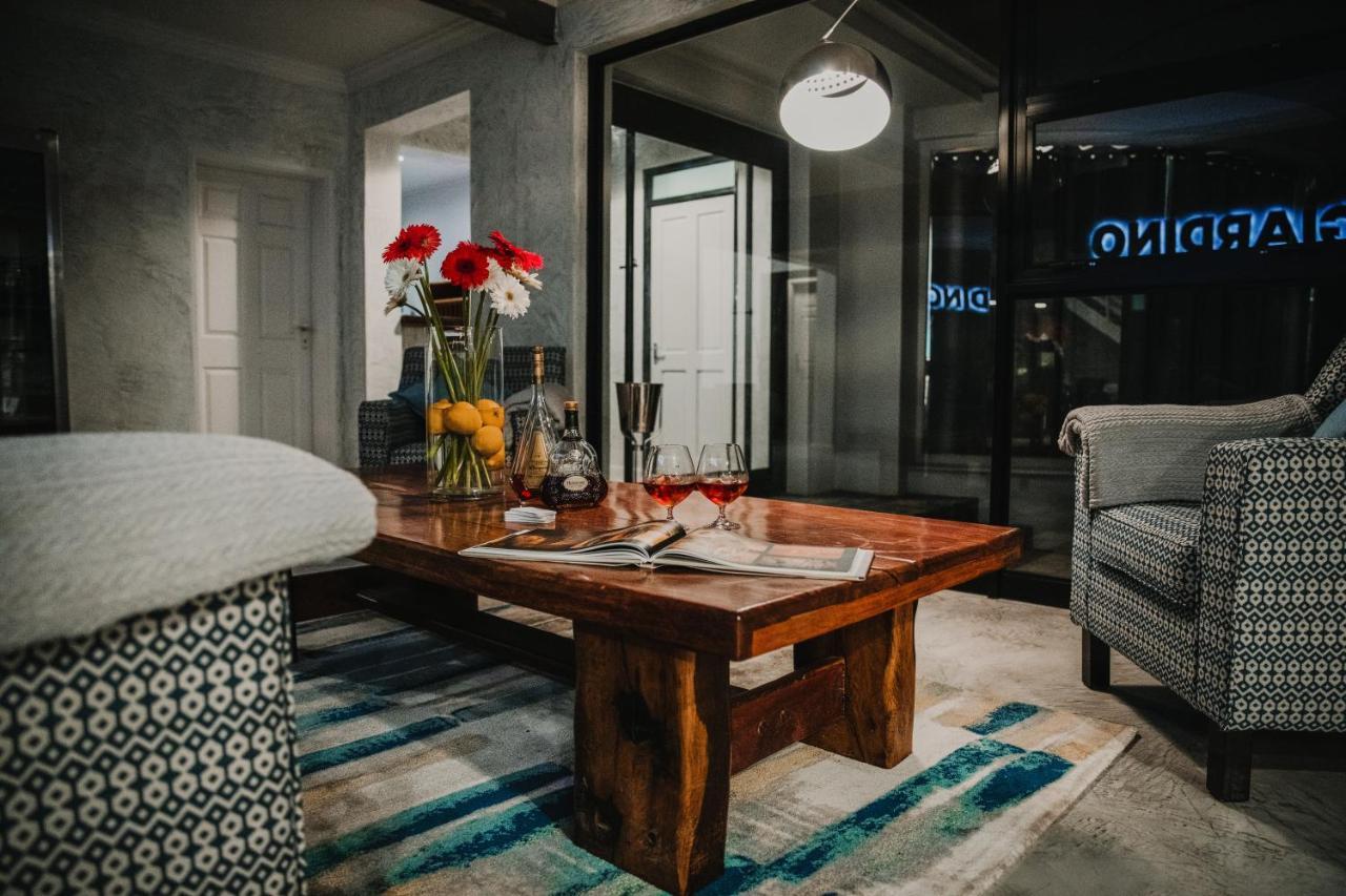 Giardino Boutique Hotel スワコプムント エクステリア 写真