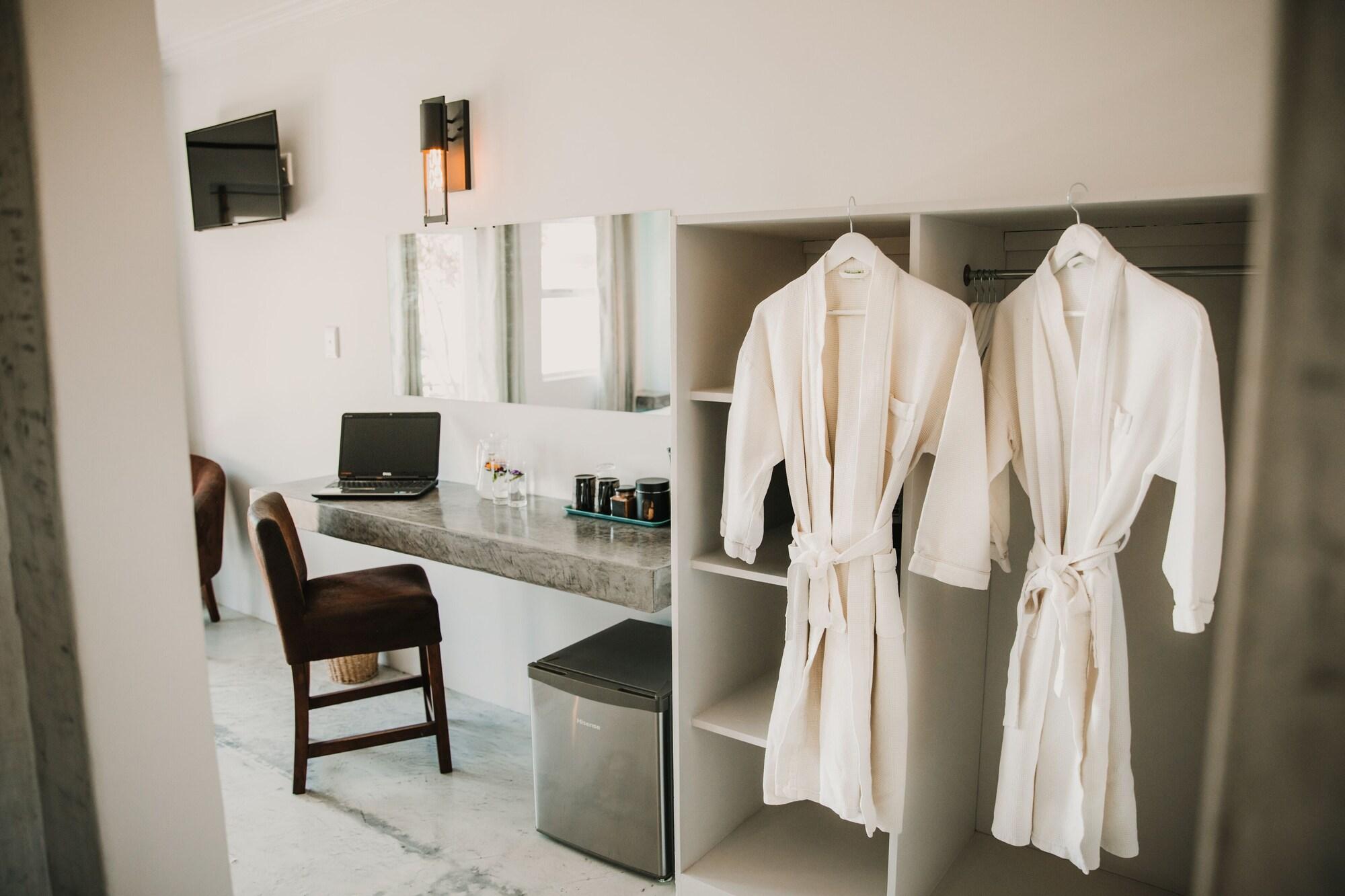 Giardino Boutique Hotel スワコプムント エクステリア 写真