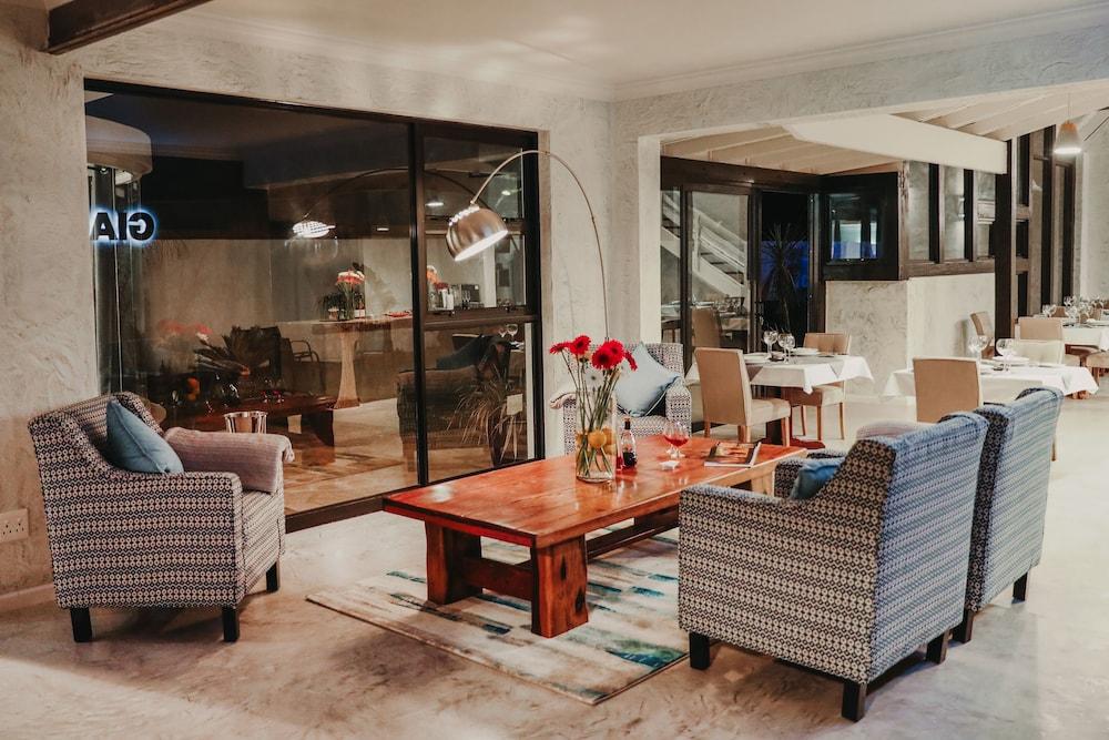 Giardino Boutique Hotel スワコプムント エクステリア 写真